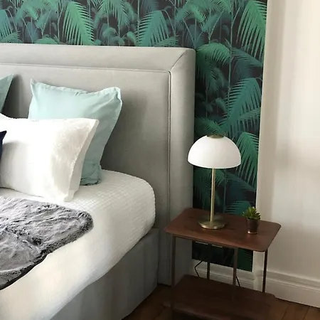 Centre - 3 & Terrasse - La Cle Des Sacres *