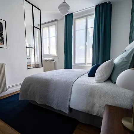 Centre - 3 & Terrasse - La Cle Des Sacres 公寓