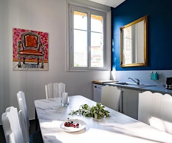 Apartment Centre - 3 & Terrasse - La Cle Des Sacres *